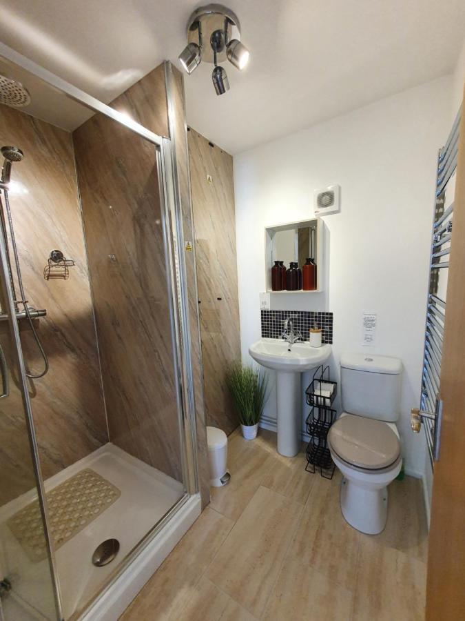 Beautiful 2 Bedroom Guest House With Private Pool In Lacock, Wiltshire エクステリア 写真